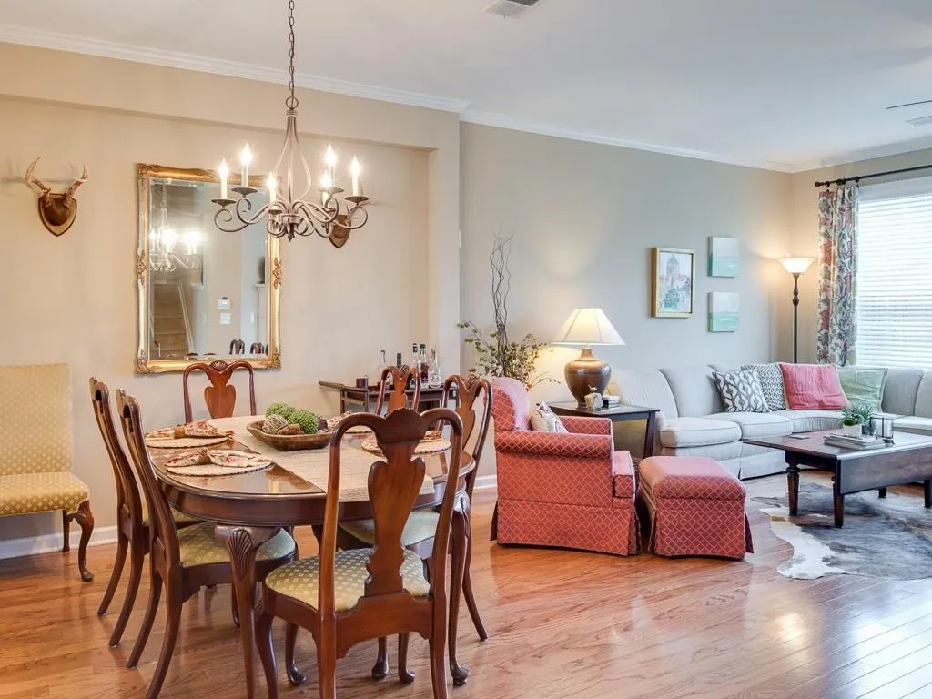 3849 Chattahoochee Summit Drive Unit 3849, Atlanta, Georgia 30339, 4 Bedrooms Bedrooms, ,3 BathroomsBathrooms,Residential,Sold,3849 Chattahoochee Summit Drive Unit 3849,5721317
