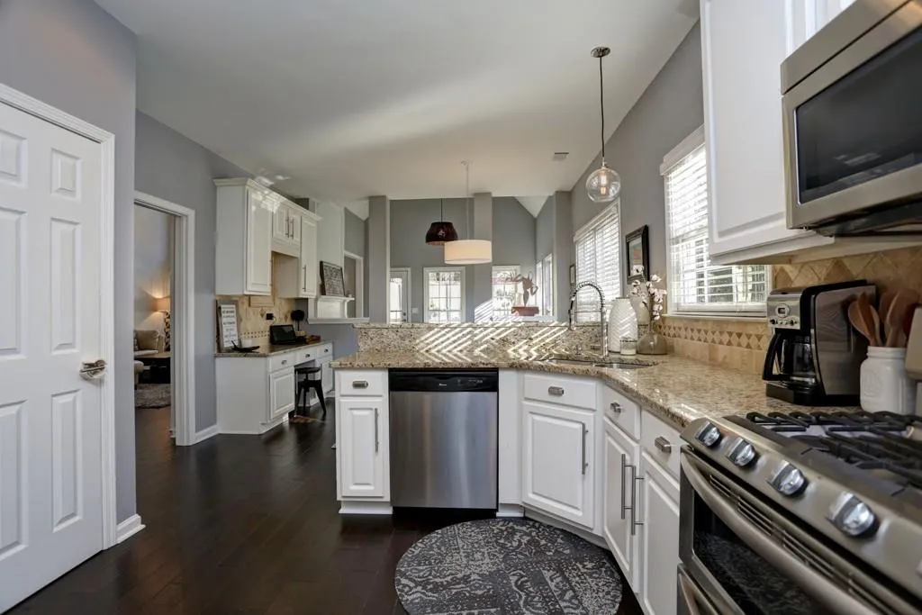 700 Orchard Court, Atlanta, Georgia 30328, 3 Bedrooms Bedrooms, ,2 BathroomsBathrooms,Residential,Sold,700 Orchard Court,5792320 700 Orchard Court, Atlanta, Georgia 30328, 3 Bedrooms Bedrooms, ,2 BathroomsBathrooms,Residential,Sold,700 Orchard Court,5792320