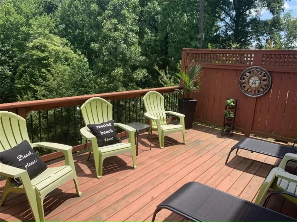 1010 Bergeron Place, Sandy Springs, Georgia 30328, 3 Bedrooms Bedrooms, ,3 BathroomsBathrooms,Residential,Sold,1010 Bergeron Place,7171935