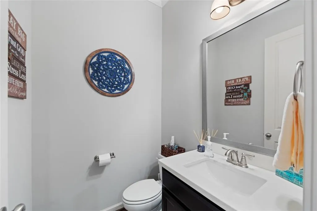 1010 Bergeron Place, Sandy Springs, Georgia 30328, 3 Bedrooms Bedrooms, ,3 BathroomsBathrooms,Residential,Sold,1010 Bergeron Place,7171935