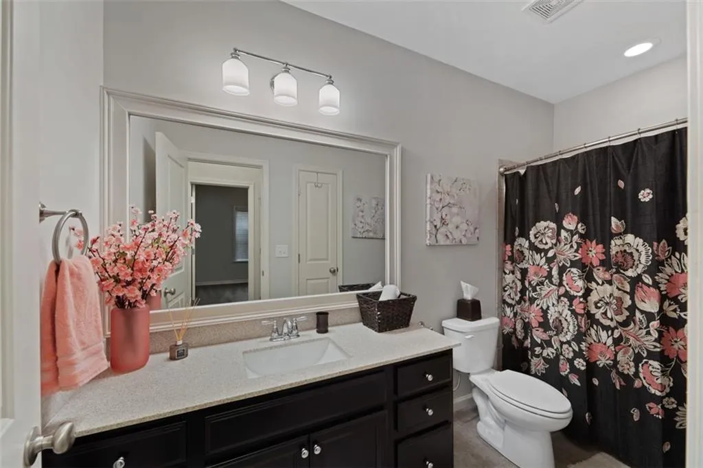 1010 Bergeron Place, Sandy Springs, Georgia 30328, 3 Bedrooms Bedrooms, ,3 BathroomsBathrooms,Residential,Sold,1010 Bergeron Place,7171935