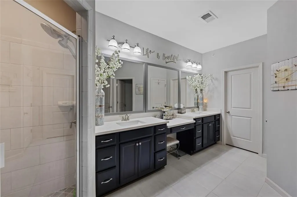 1010 Bergeron Place, Sandy Springs, Georgia 30328, 3 Bedrooms Bedrooms, ,3 BathroomsBathrooms,Residential,Sold,1010 Bergeron Place,7171935