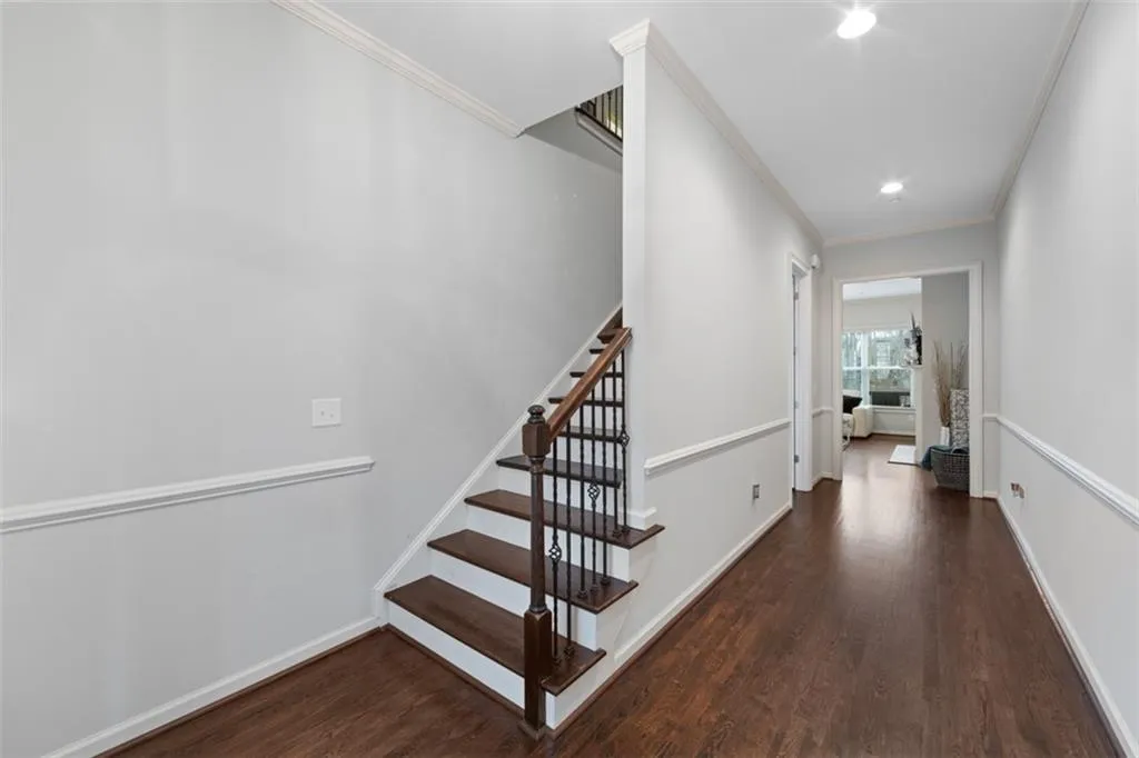 1010 Bergeron Place, Sandy Springs, Georgia 30328, 3 Bedrooms Bedrooms, ,3 BathroomsBathrooms,Residential,Sold,1010 Bergeron Place,7171935