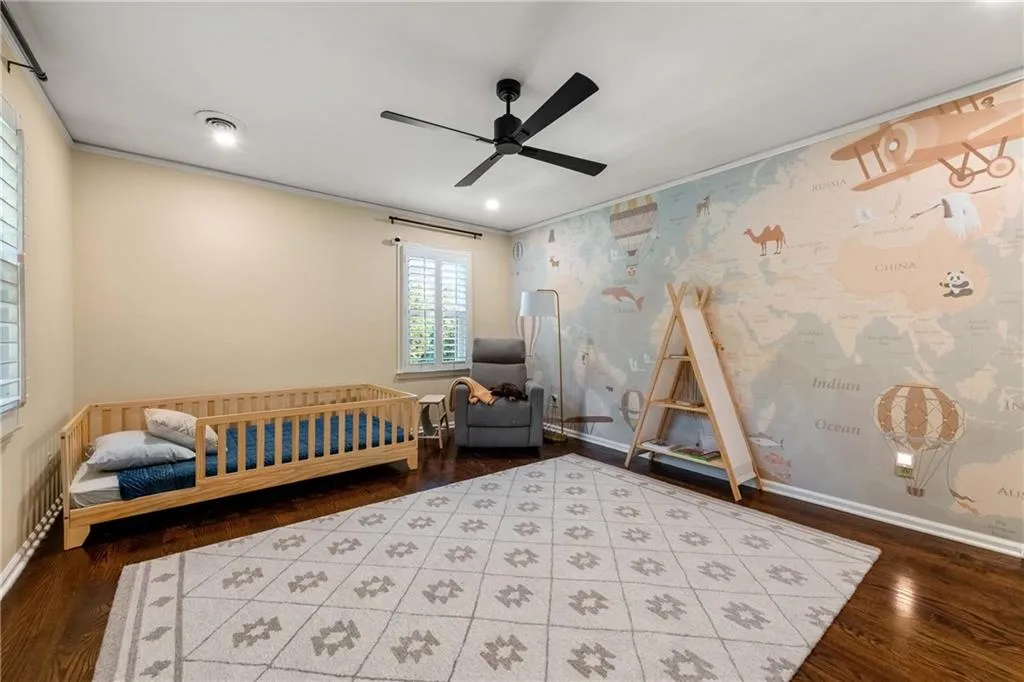 Large Bedroom 1