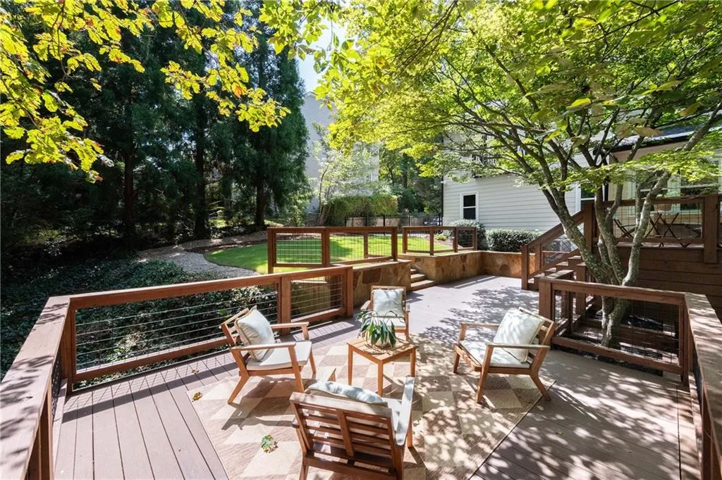 7420 Old Maine Trail, Atlanta, Georgia 30328, 4 Bedrooms Bedrooms, ,4 BathroomsBathrooms,Residential,For Sale,7420 Old Maine Trail,7648122
