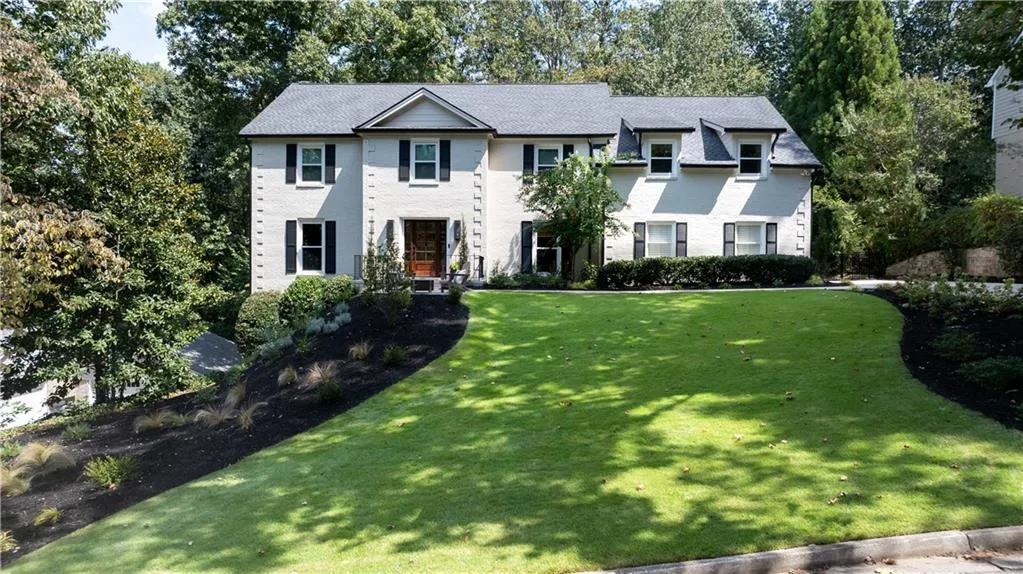 7420 Old Maine Trail, Atlanta, Georgia 30328, 4 Bedrooms Bedrooms, ,4 BathroomsBathrooms,Residential,For Sale,7420 Old Maine Trail,7648122