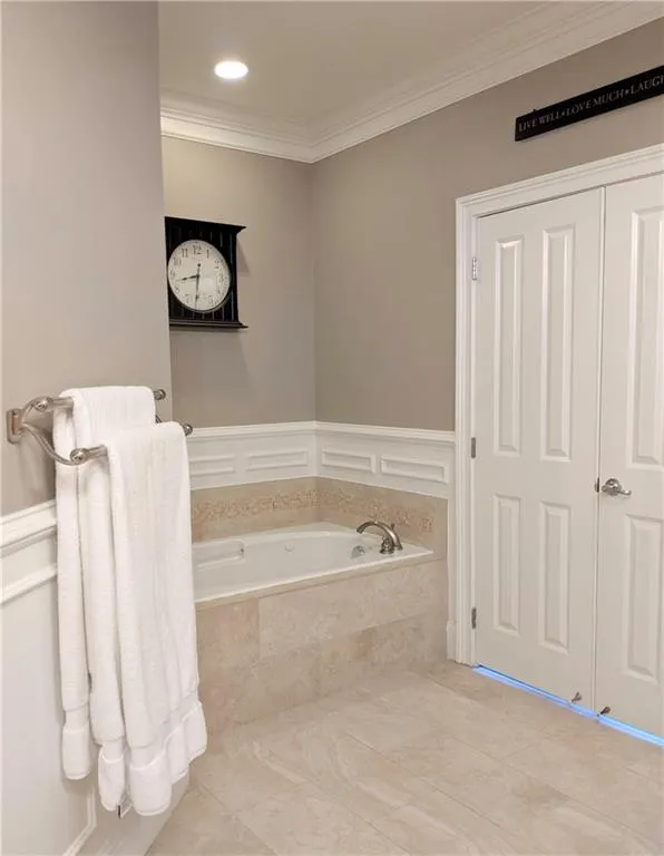 5543 Glenridge Park, Atlanta, Georgia 30342, 3 Bedrooms Bedrooms, ,3 BathroomsBathrooms,Residential,Sold,5543 Glenridge Park,6629064