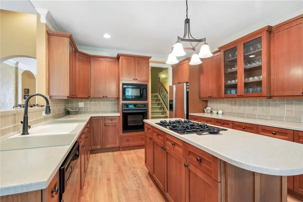 6991 Brandon Mill Road, Sandy Springs, Georgia 30328, 4 Bedrooms Bedrooms, ,3 BathroomsBathrooms,Residential,Sold,6991 Brandon Mill Road,7045437