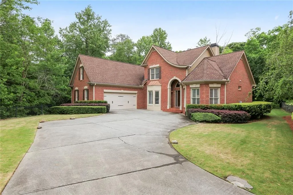 6991 Brandon Mill Road, Sandy Springs, Georgia 30328, 4 Bedrooms Bedrooms, ,3 BathroomsBathrooms,Residential,Sold,6991 Brandon Mill Road,7045437