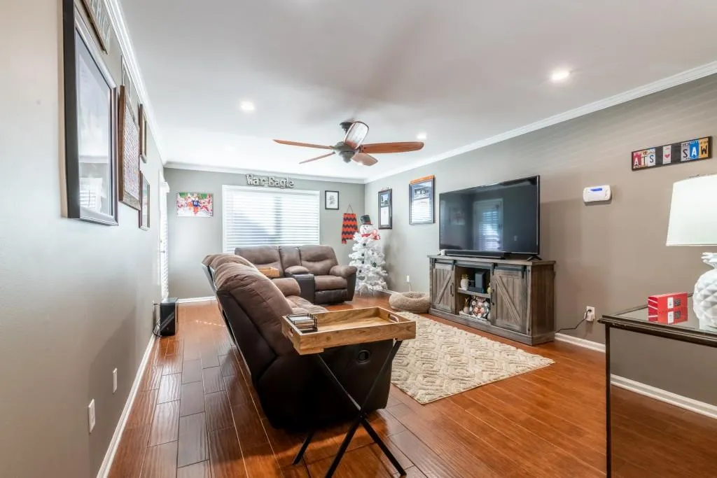 6851 Roswell Road Unit C-1, Atlanta, Georgia 30328, 3 Bedrooms Bedrooms, ,2 BathroomsBathrooms,Residential,Sold,6851 Roswell Road Unit C-1,6981524