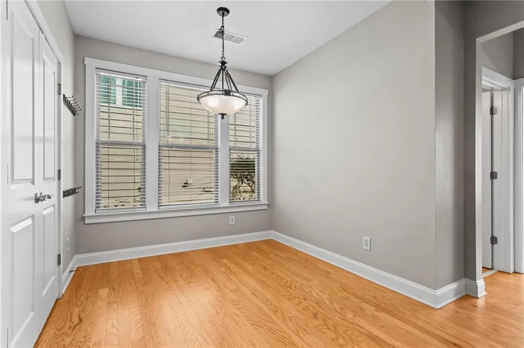 2043 Village Crest Drive Nw, Atlanta, Georgia 30318, 4 Bedrooms Bedrooms, ,3 BathroomsBathrooms,Residential,For Sale,2043 Village Crest Drive Nw,7693534