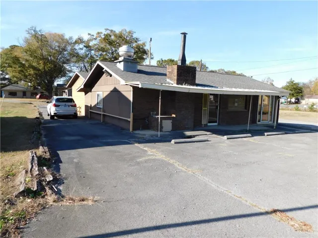 1238 Us 41 N, Calhoun, Georgia 30701