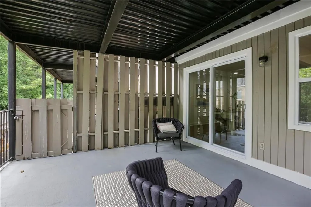 275 Winding River Road Unit C, Atlanta, Georgia 30350, 2 Bedrooms Bedrooms, ,2 BathroomsBathrooms,Residential,Sold,275 Winding River Road Unit C,7416547