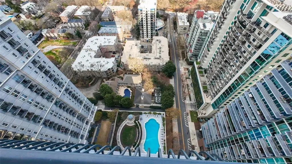 195 14th Street Ne Unit Ph206, Atlanta, Georgia 30309, 2 Bedrooms Bedrooms, ,2 BathroomsBathrooms,Residential,For Sale,195 14th Street Ne Unit Ph206,7553323