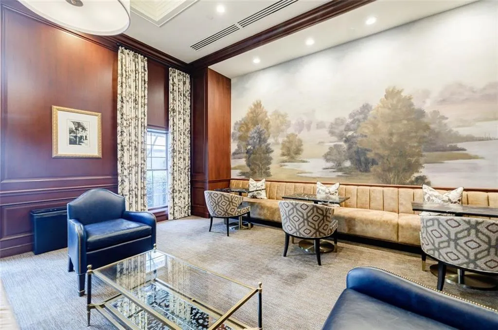 195 14th Street Ne Unit Ph206, Atlanta, Georgia 30309, 2 Bedrooms Bedrooms, ,2 BathroomsBathrooms,Residential,For Sale,195 14th Street Ne Unit Ph206,7553323