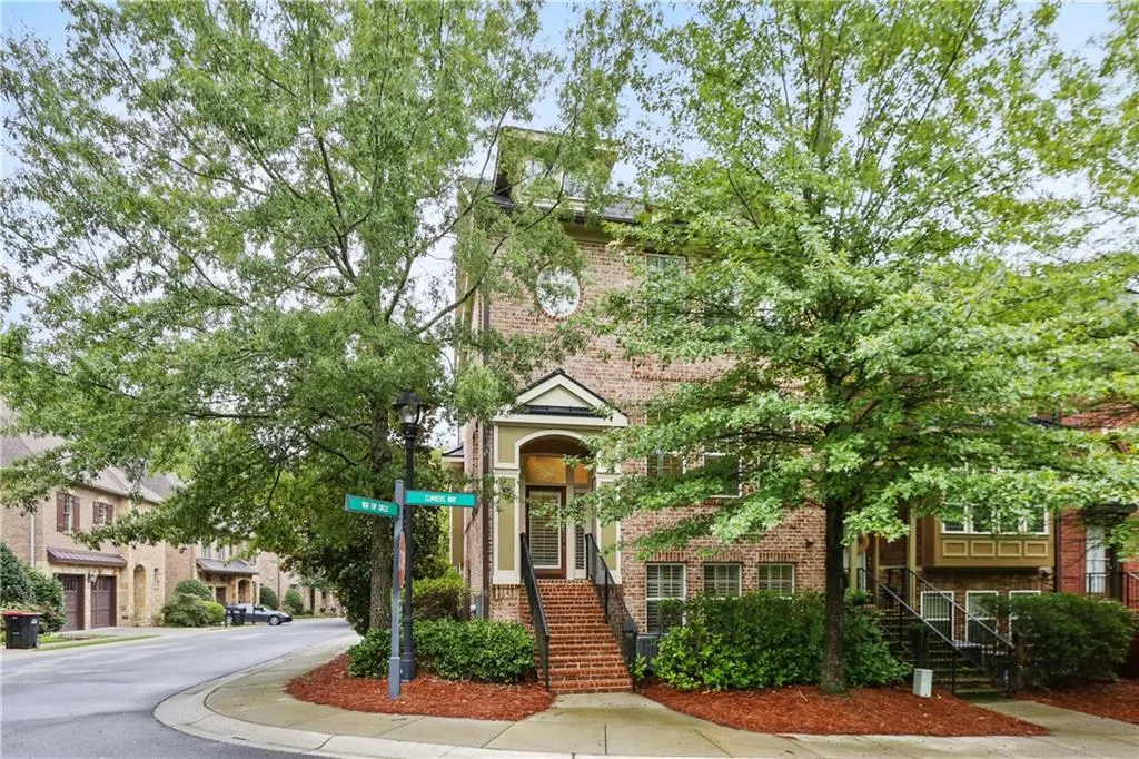 64 High Top Point, Sandy Springs, Georgia 30328, 3 Bedrooms Bedrooms, ,3 BathroomsBathrooms,Residential,Sold,64 High Top Point,6765586