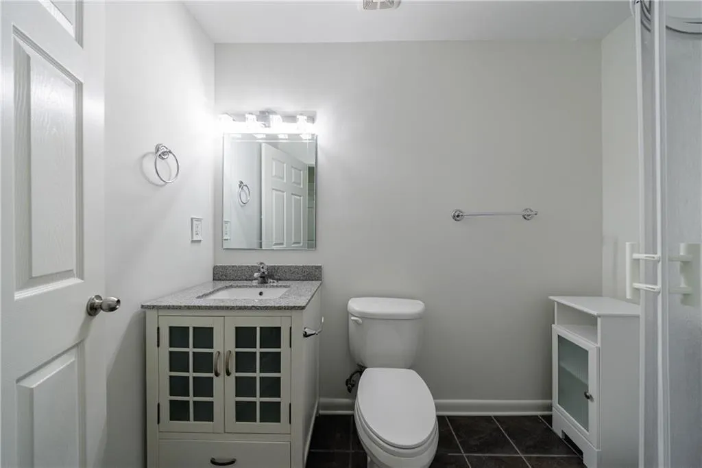 41 Basswood Circle, Sandy Springs, Georgia 30328, 4 Bedrooms Bedrooms, ,3 BathroomsBathrooms,Residential,For Sale,41 Basswood Circle,7637075