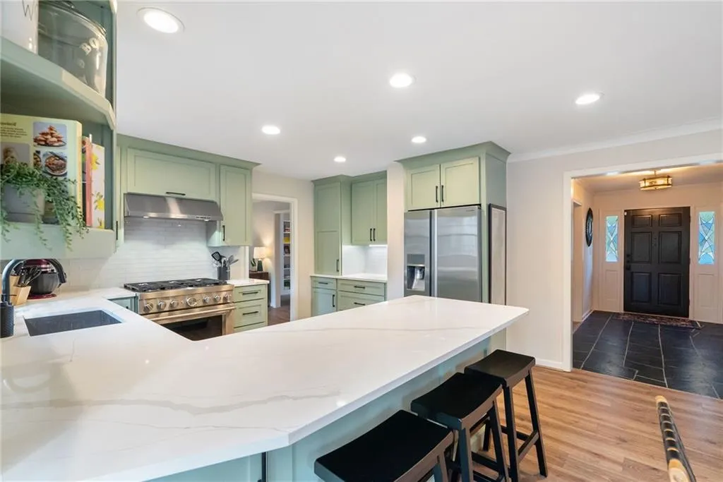 7405 Princeton Trace, Atlanta, Georgia 30328, 4 Bedrooms Bedrooms, ,3 BathroomsBathrooms,Residential,Sold,7405 Princeton Trace,7521725