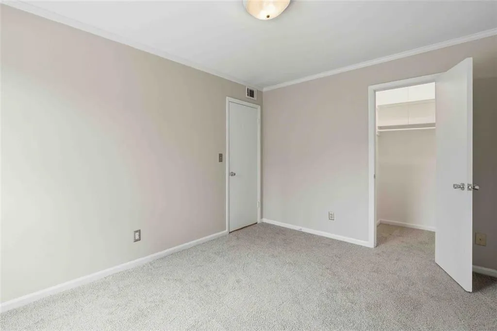 5506 Kingsport Drive, Atlanta, Georgia 30342, 2 Bedrooms Bedrooms, 0 ,1 BathroomBathrooms,Residential,For Sale,5506 Kingsport Drive,7831394