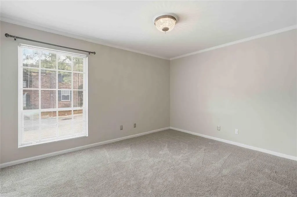 5506 Kingsport Drive, Atlanta, Georgia 30342, 2 Bedrooms Bedrooms, 0 ,1 BathroomBathrooms,Residential,For Sale,5506 Kingsport Drive,7831394