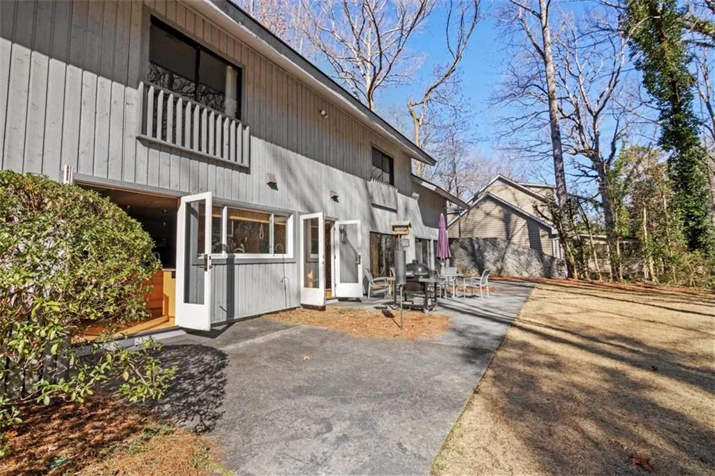 6500 River Chase Circle Nw, Sandy Springs, Georgia 30328, 4 Bedrooms Bedrooms, ,3 BathroomsBathrooms,Residential,Sold,6500 River Chase Circle Nw,7000489