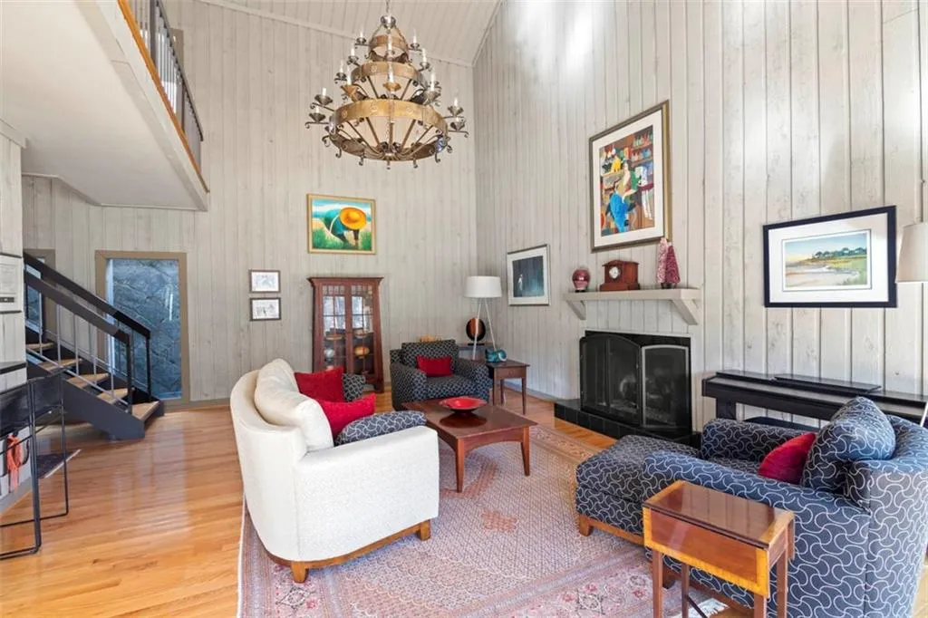 6500 River Chase Circle Nw, Sandy Springs, Georgia 30328, 4 Bedrooms Bedrooms, ,3 BathroomsBathrooms,Residential,Sold,6500 River Chase Circle Nw,7000489