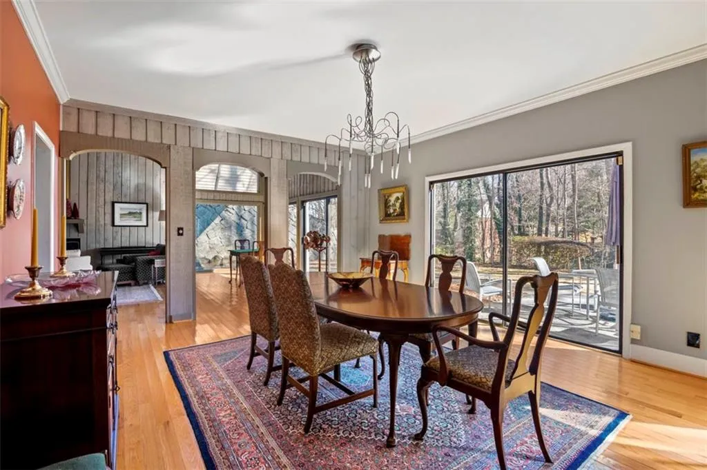 6500 River Chase Circle Nw, Sandy Springs, Georgia 30328, 4 Bedrooms Bedrooms, ,3 BathroomsBathrooms,Residential,Sold,6500 River Chase Circle Nw,7000489