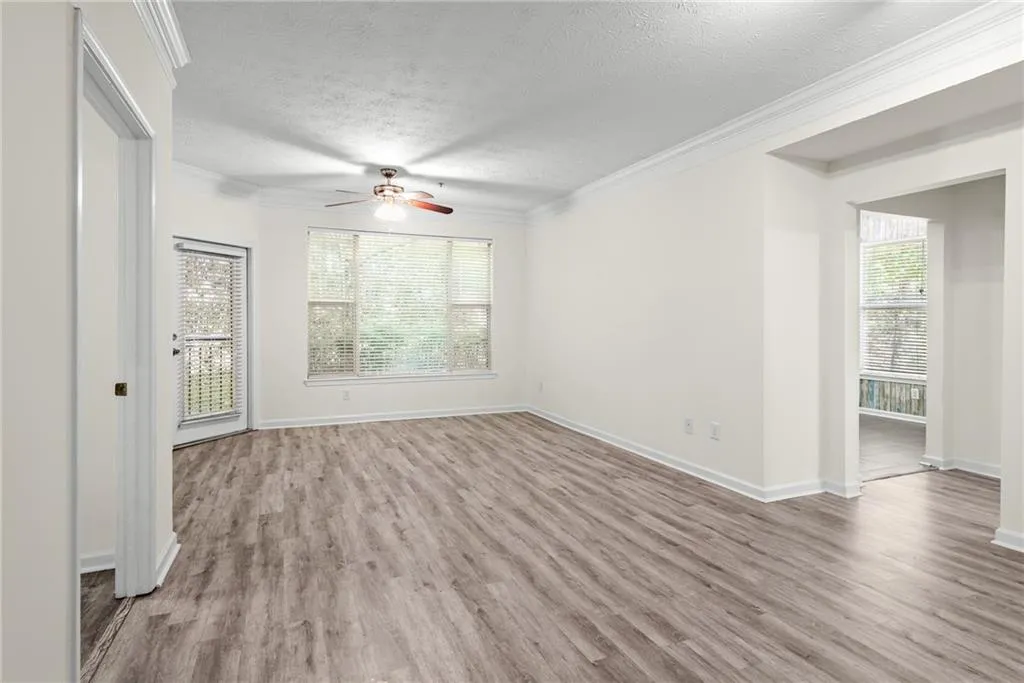 5559 Glenridge Drive Unit 1109, Sandy Springs, Georgia 30342, 2 Bedrooms Bedrooms, ,2 BathroomsBathrooms,Residential,Sold,5559 Glenridge Drive Unit 1109,7207660