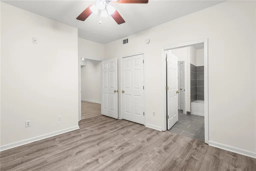 5559 Glenridge Drive Unit 1109, Sandy Springs, Georgia 30342, 2 Bedrooms Bedrooms, ,2 BathroomsBathrooms,Residential,Sold,5559 Glenridge Drive Unit 1109,7207660
