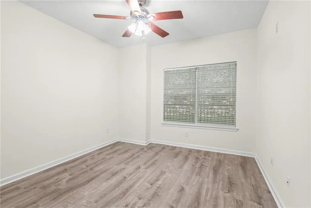 5559 Glenridge Drive Unit 1109, Sandy Springs, Georgia 30342, 2 Bedrooms Bedrooms, ,2 BathroomsBathrooms,Residential,Sold,5559 Glenridge Drive Unit 1109,7207660