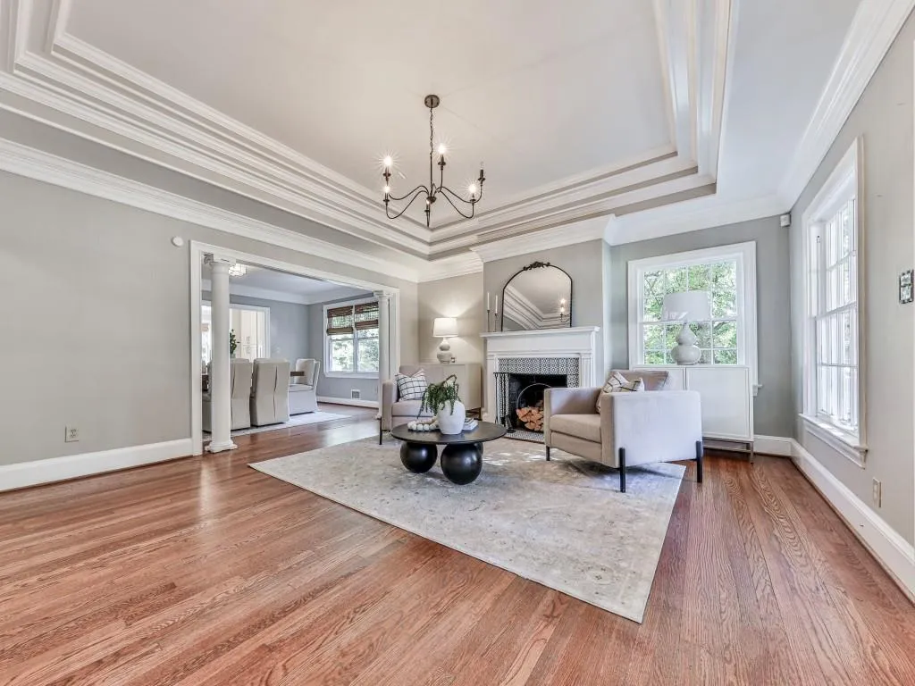 646 Darlington Circle Ne, Atlanta, Georgia 30305, 5 Bedrooms Bedrooms, 0 ,4 BathroomsBathrooms,Residential,Sold,646 Darlington Circle Ne,7678208