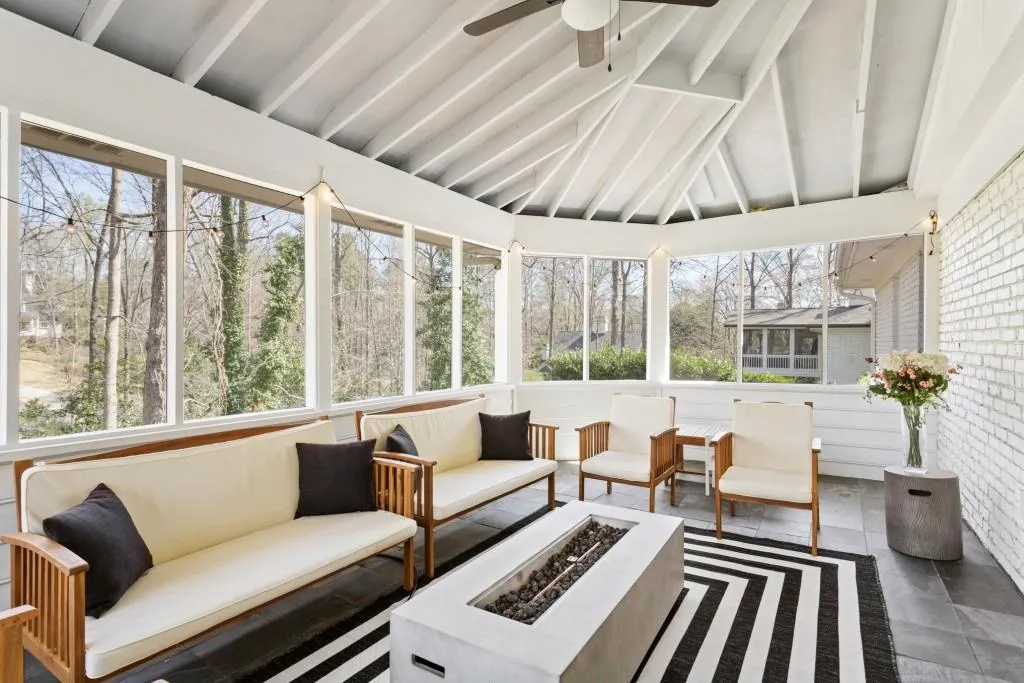 400 Franklin Road, Atlanta, Georgia 30342, 4 Bedrooms Bedrooms, ,3 BathroomsBathrooms,Residential,Sold,400 Franklin Road,7020090
