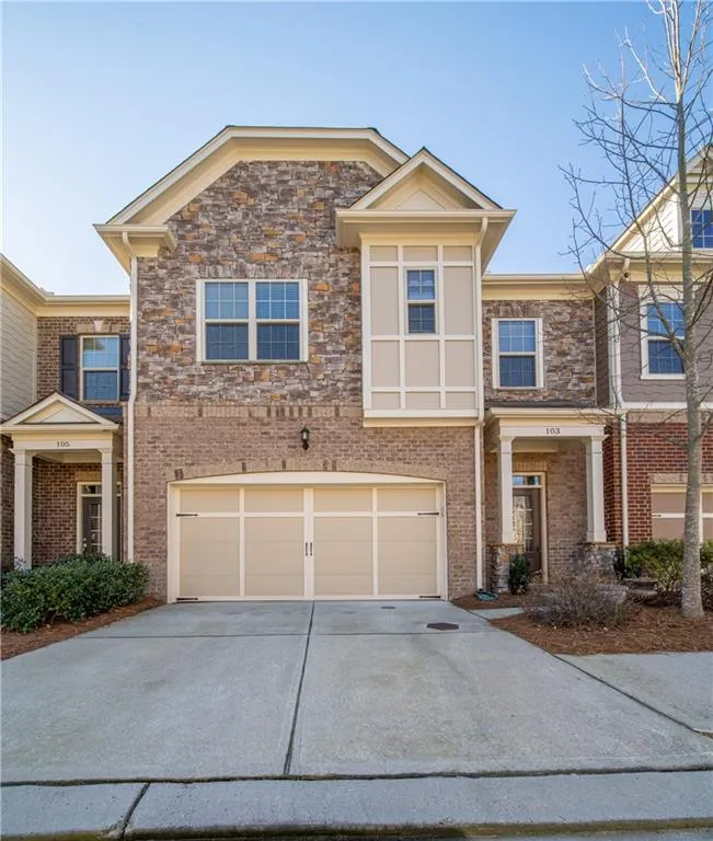 103 Newcomb Court, Atlanta, Georgia 30328, 3 Bedrooms Bedrooms, ,3 BathroomsBathrooms,Residential,Sold,103 Newcomb Court,7191926
