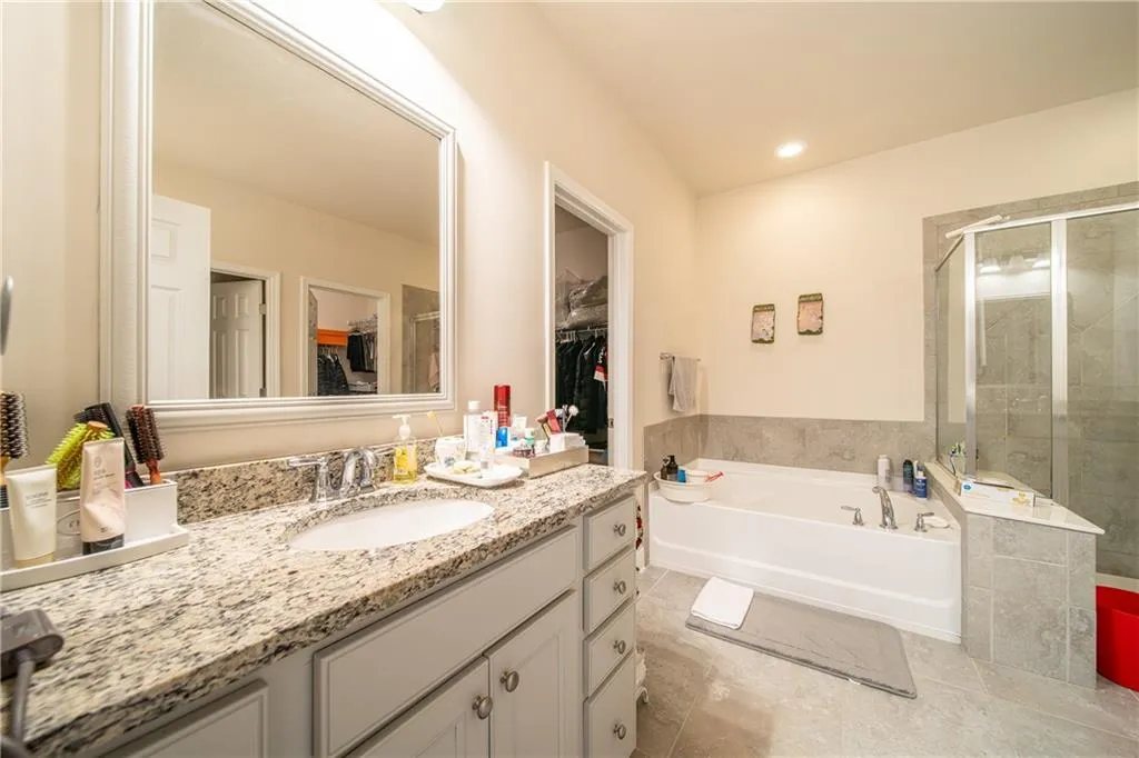 103 Newcomb Court, Atlanta, Georgia 30328, 3 Bedrooms Bedrooms, ,3 BathroomsBathrooms,Residential,Sold,103 Newcomb Court,7191926