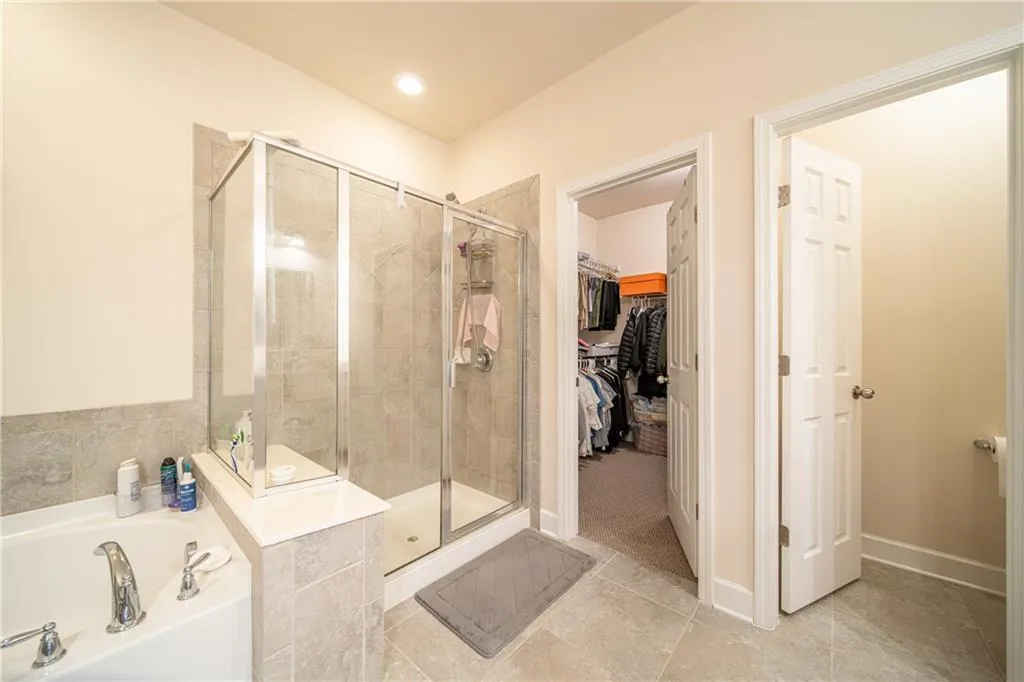 103 Newcomb Court, Atlanta, Georgia 30328, 3 Bedrooms Bedrooms, ,3 BathroomsBathrooms,Residential,Sold,103 Newcomb Court,7191926