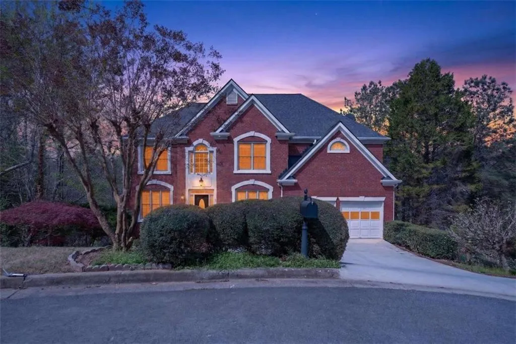 Johns Creek, GA 30022