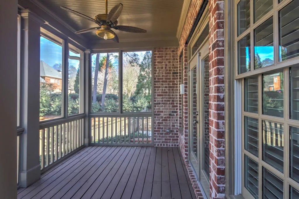 612 Windsor Parkway, Atlanta, Georgia 30342, 5 Bedrooms Bedrooms, ,5 BathroomsBathrooms,Residential,Sold,612 Windsor Parkway,5806597