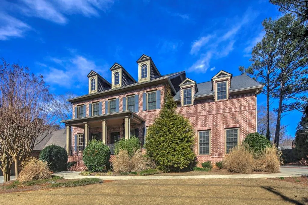 612 Windsor Parkway, Atlanta, Georgia 30342, 5 Bedrooms Bedrooms, ,5 BathroomsBathrooms,Residential,Sold,612 Windsor Parkway,5806597