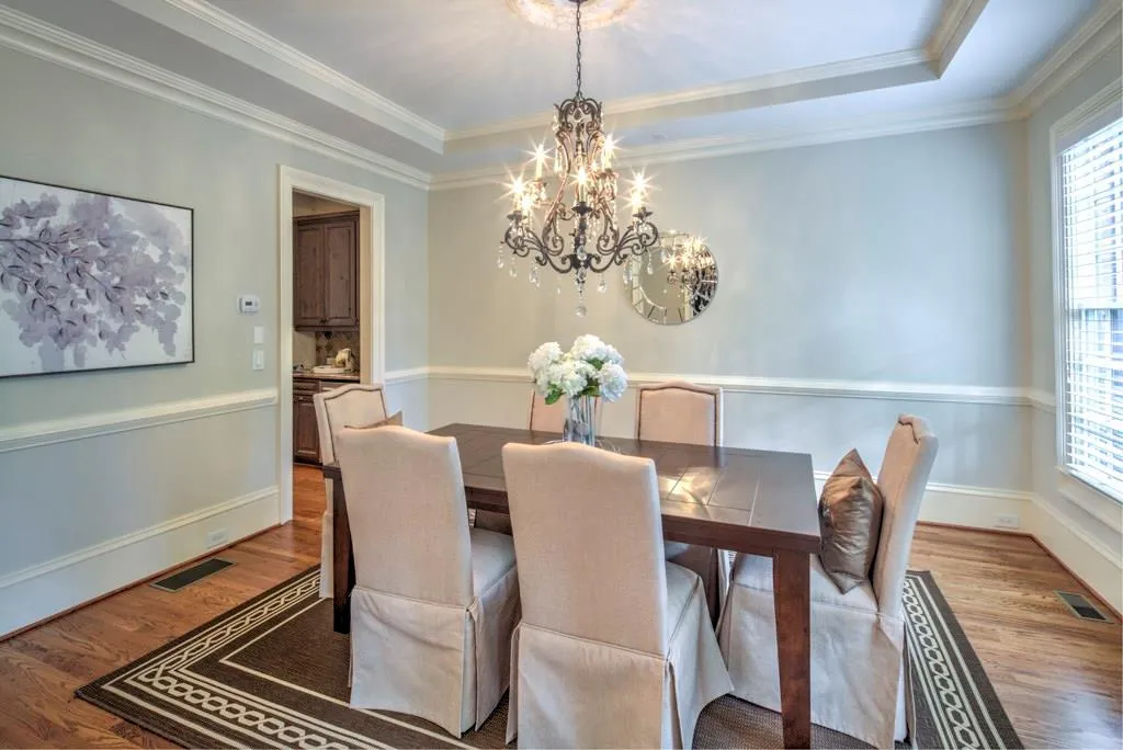 612 Windsor Parkway, Atlanta, Georgia 30342, 5 Bedrooms Bedrooms, ,5 BathroomsBathrooms,Residential,Sold,612 Windsor Parkway,5806597