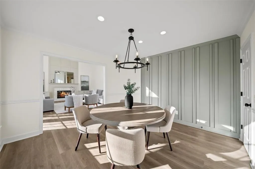 dining area showcases custom carpentry