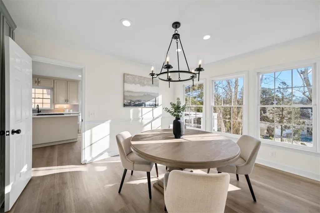 405 Ashdowne Way, Atlanta, Georgia 30350, 5 Bedrooms Bedrooms, ,4 BathroomsBathrooms,Residential,Sold,405 Ashdowne Way,7506159