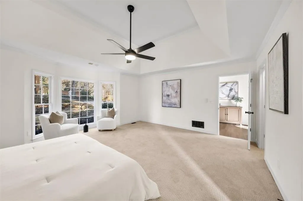 Spacious Primary Suite on the main floor!