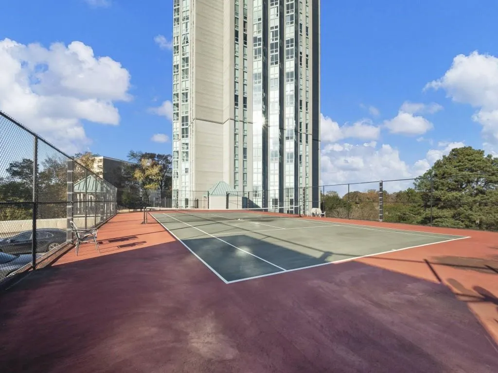 2870 Pharr Court South Nw Unit 1405, Atlanta, Georgia 30305, 2 Bedrooms Bedrooms, ,2 BathroomsBathrooms,Residential,For Sale,2870 Pharr Court South Nw Unit 1405,7585330