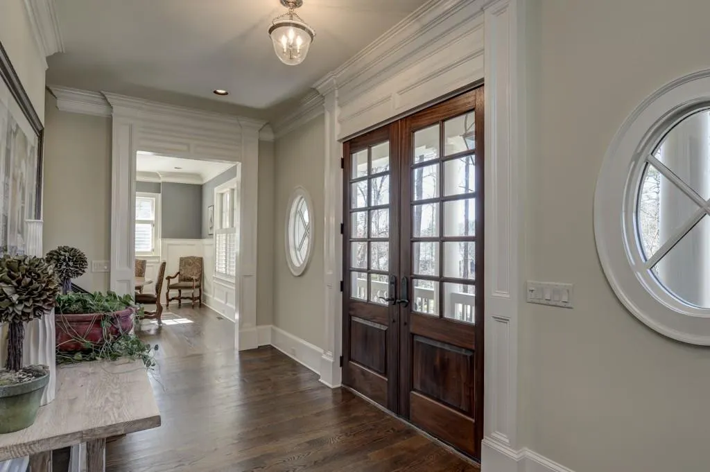 692 Londonberry Road Nw, Atlanta, Georgia 30327, 6 Bedrooms Bedrooms, ,6 BathroomsBathrooms,Residential,Sold,692 Londonberry Road Nw,5809675