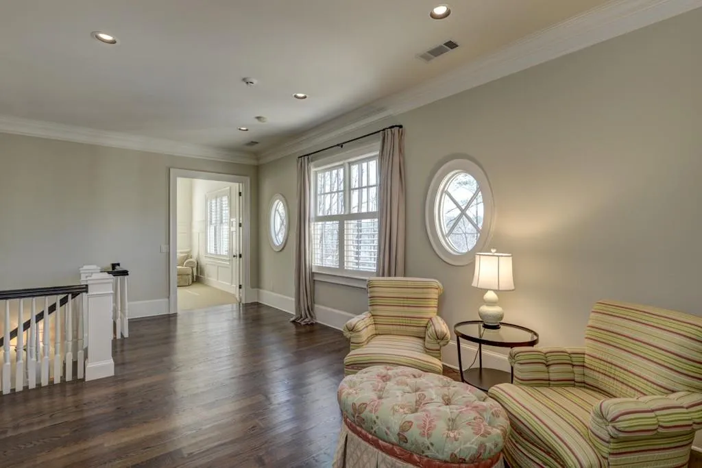 692 Londonberry Road Nw, Atlanta, Georgia 30327, 6 Bedrooms Bedrooms, ,6 BathroomsBathrooms,Residential,Sold,692 Londonberry Road Nw,5809675