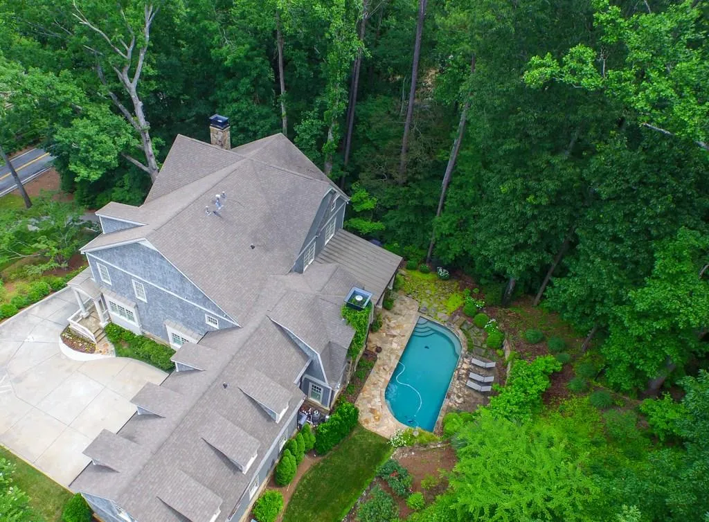 692 Londonberry Road Nw, Atlanta, Georgia 30327, 6 Bedrooms Bedrooms, ,6 BathroomsBathrooms,Residential,Sold,692 Londonberry Road Nw,5809675