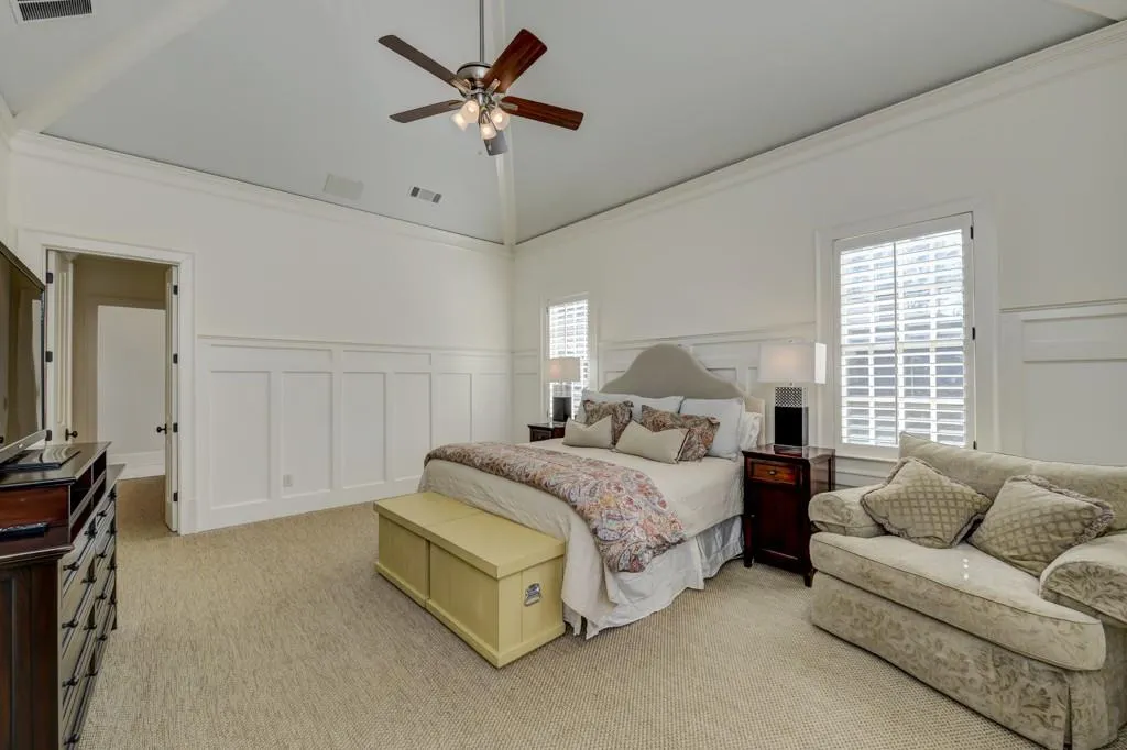 692 Londonberry Road Nw, Atlanta, Georgia 30327, 6 Bedrooms Bedrooms, ,6 BathroomsBathrooms,Residential,Sold,692 Londonberry Road Nw,5809675
