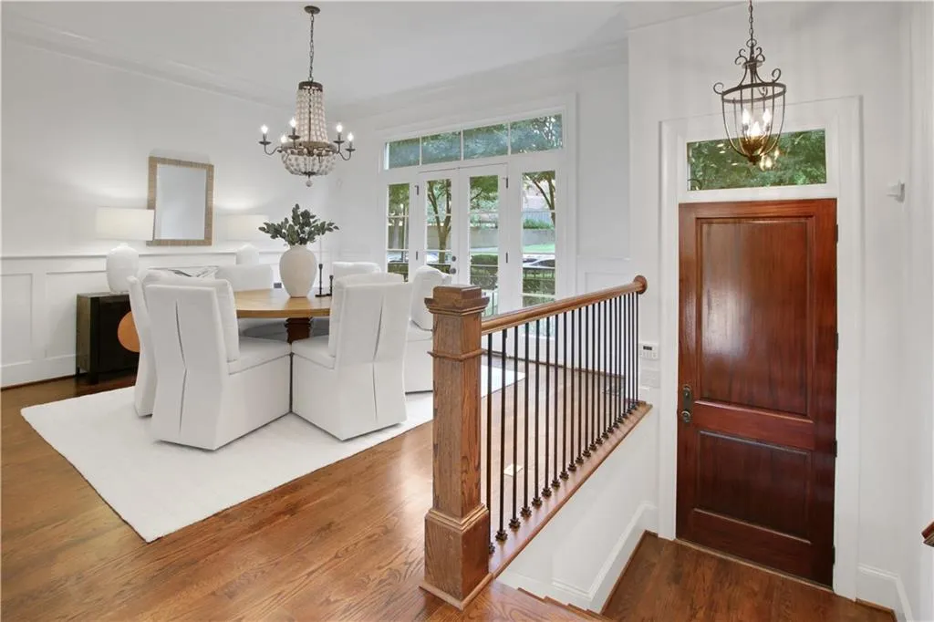 58 Sheridan Drive Ne Unit 15, Atlanta, Georgia 30305, 3 Bedrooms Bedrooms, 0 ,3 BathroomsBathrooms,Residential,Sold,58 Sheridan Drive Ne Unit 15,7784289