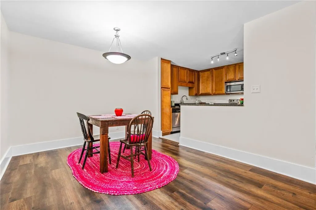 1468 Briarwood Road Ne Unit 401, Brookhaven, Georgia 30319, 1 Bedroom Bedrooms, 0 ,1 BathroomBathrooms,Residential,For Sale,1468 Briarwood Road Ne Unit 401,7681630