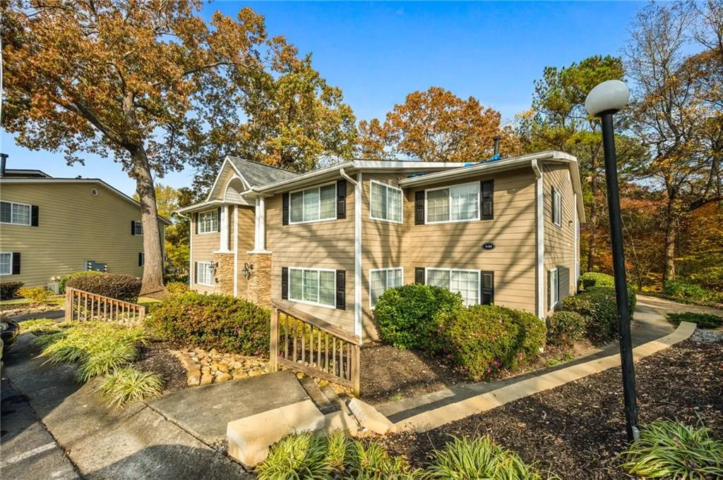 1468 Briarwood Road Ne Unit 401, Brookhaven, Georgia 30319, 1 Bedroom Bedrooms, 0 ,1 BathroomBathrooms,Residential,For Sale,1468 Briarwood Road Ne Unit 401,7681630